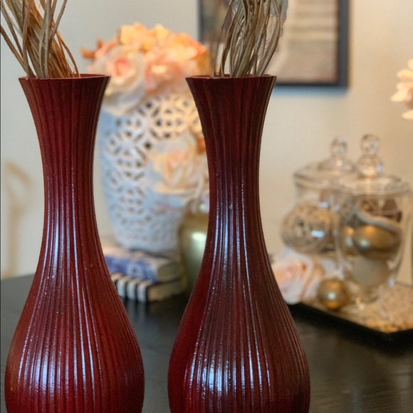 Ruby Vase - Picture 2 of 3